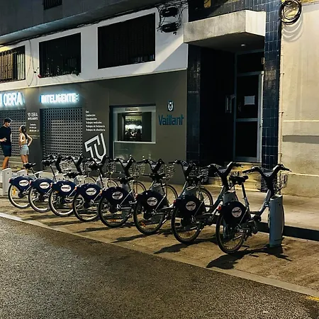 - Piso En Corazon De Ruzafa * Walencja